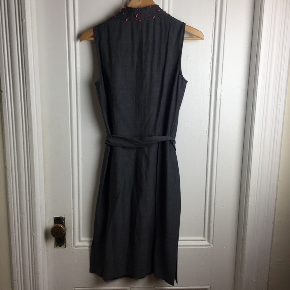 Vintage gray button up wrap dress embroidered - Picture 5 of 5